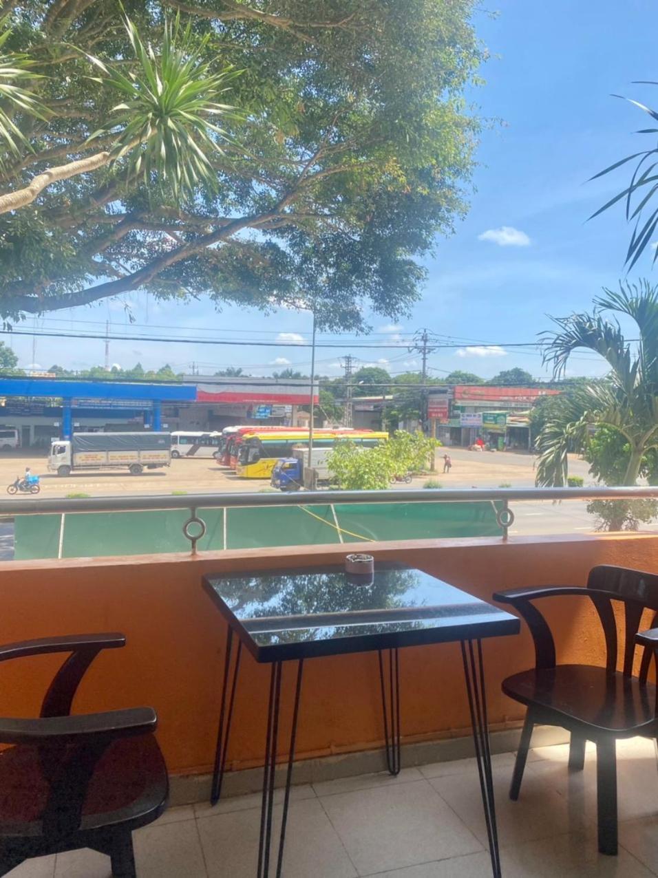 Khach San Ban Me Xanh Hotel Buon Ma Thuot Kültér fotó