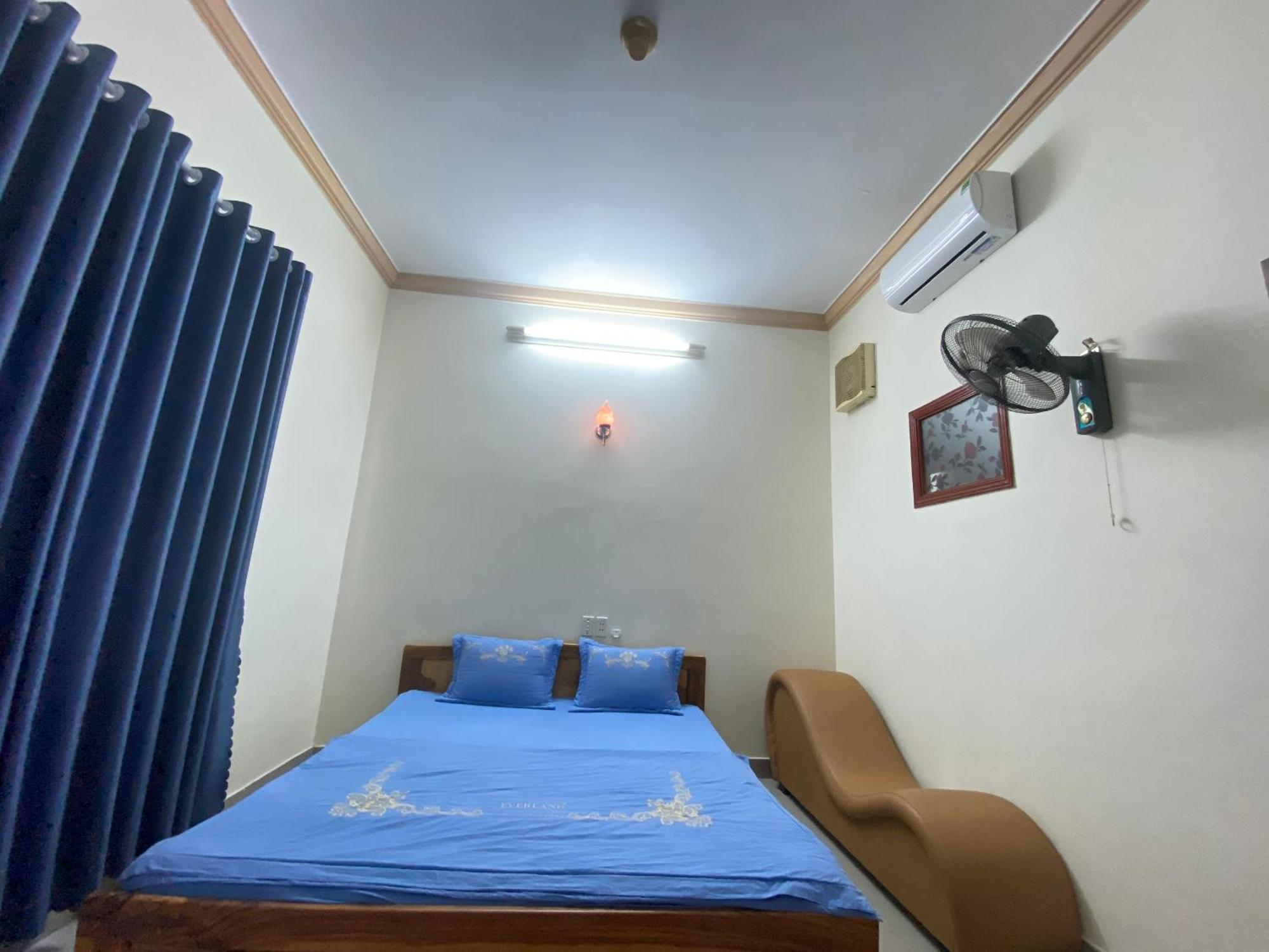 Khach San Ban Me Xanh Hotel Buon Ma Thuot Kültér fotó