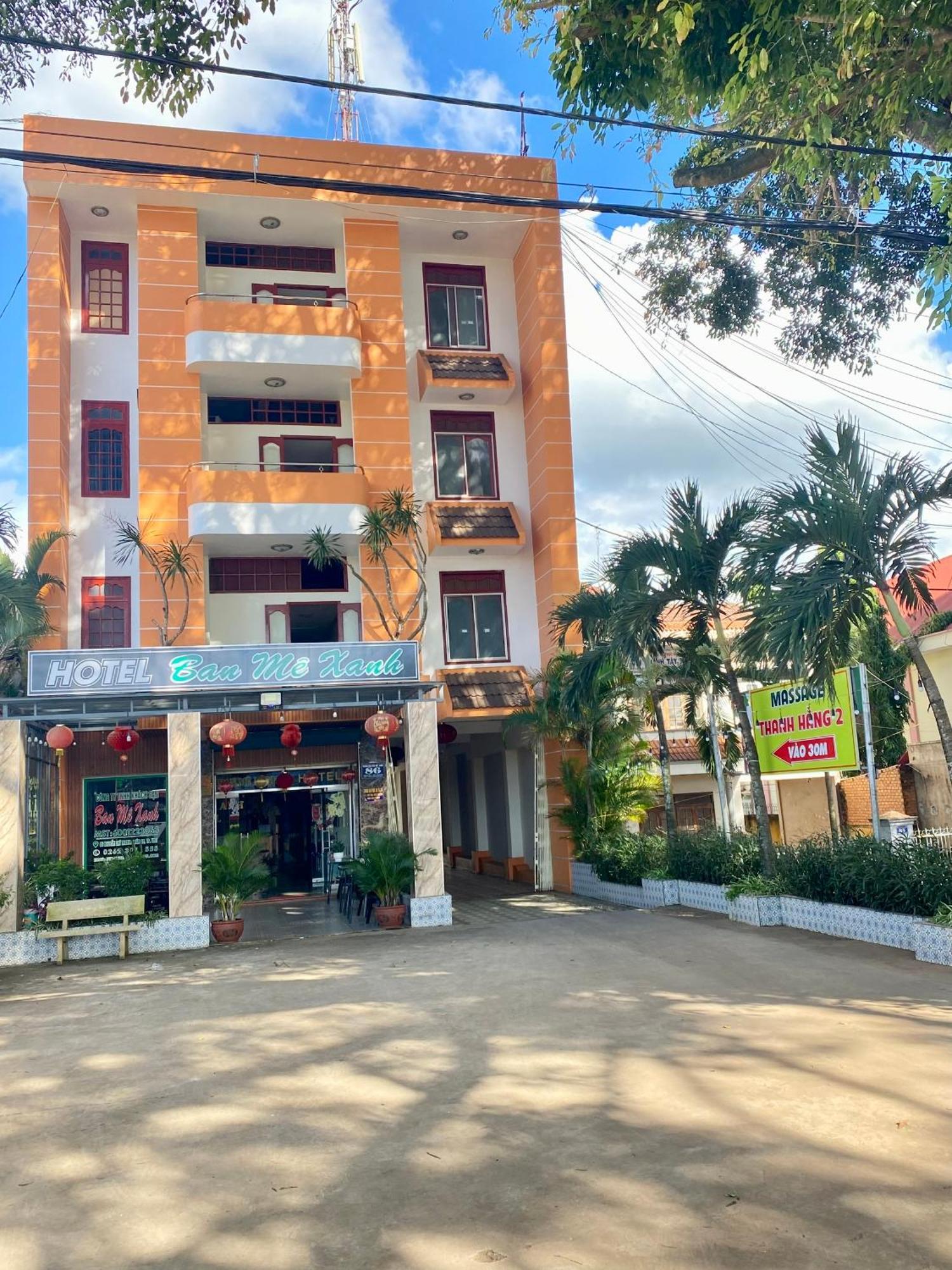 Khach San Ban Me Xanh Hotel Buon Ma Thuot Kültér fotó